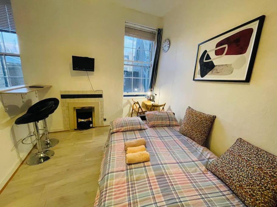City Studio Flat West Toll Cross Единбург Екстериор снимка