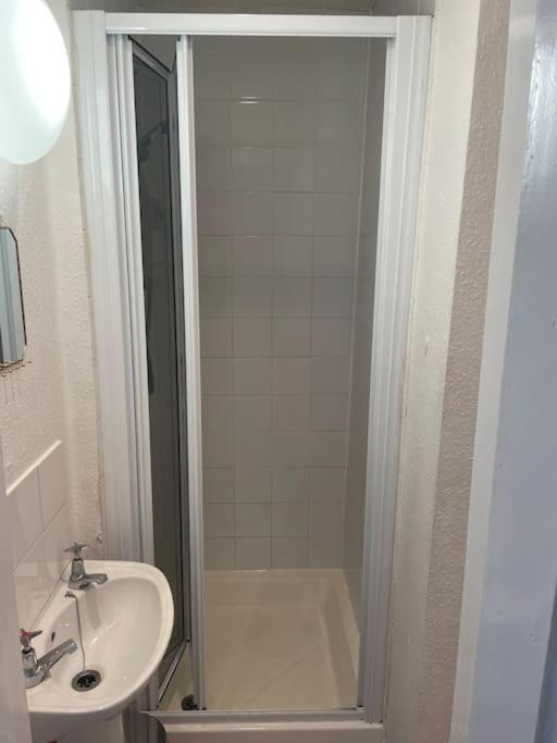 City Studio Flat West Toll Cross Единбург Екстериор снимка